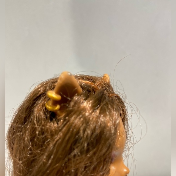 MONSTER HIGH DOLL CLAWDEEN WOLF GHOUL ALIVE DAUGHTER OF WEREWOLF - Picture 13 of 15